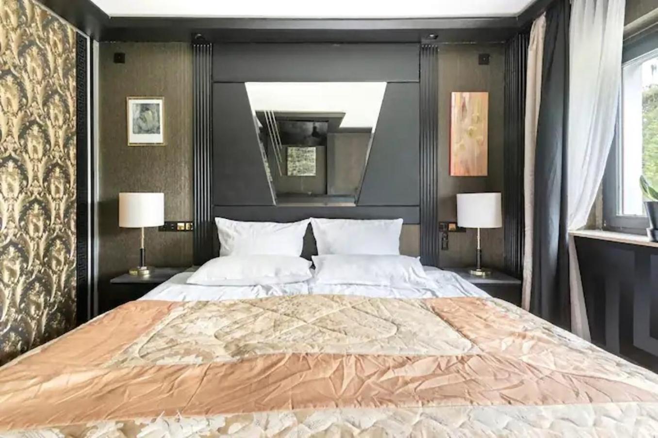 Miet-Kamp Ruhig, Zentral, Nahe Messe, Ausgefallenes Design 2 Schlafzimmer Берлін Екстер'єр фото