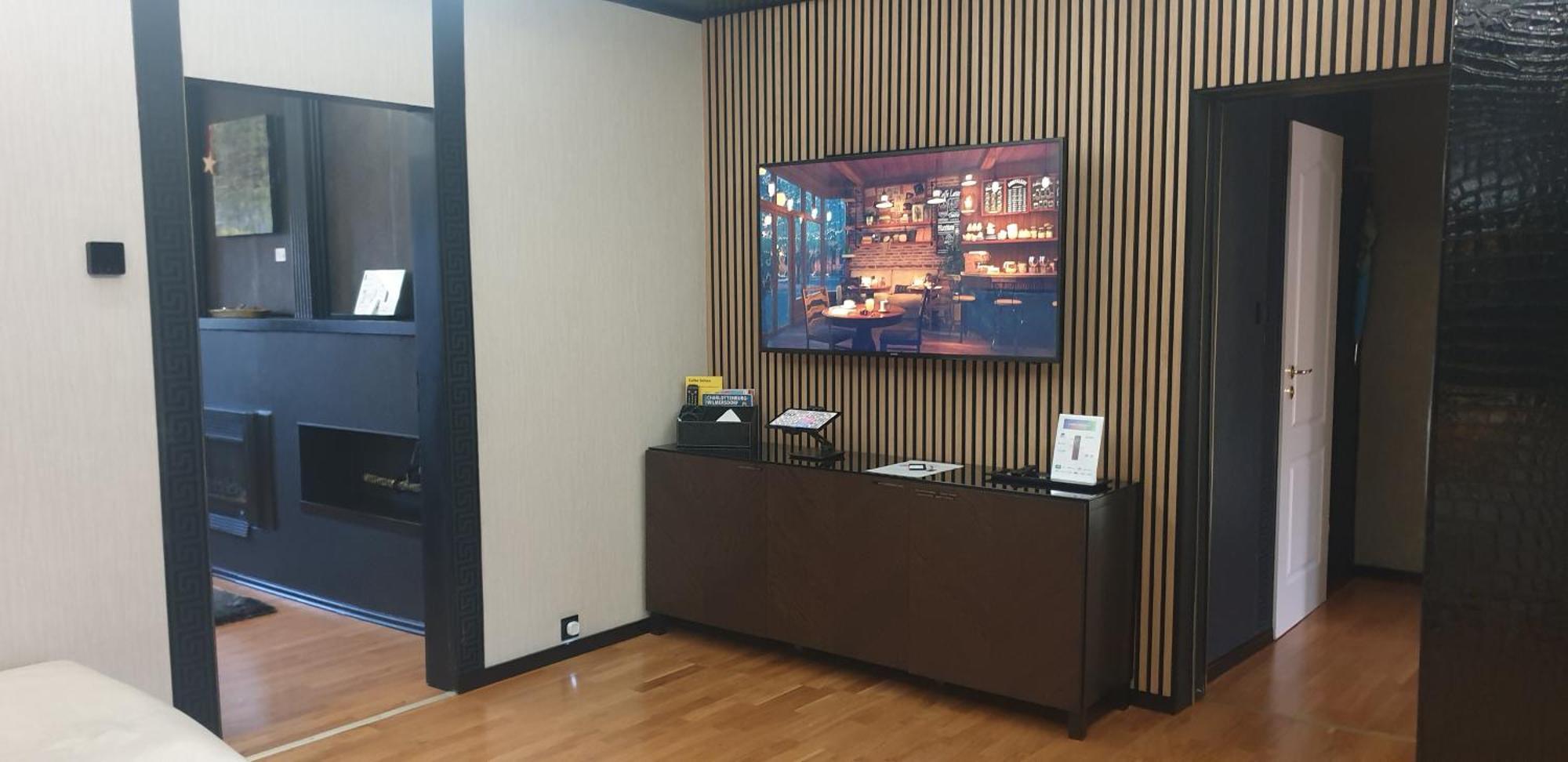 Miet-Kamp Ruhig, Zentral, Nahe Messe, Ausgefallenes Design 2 Schlafzimmer Берлін Екстер'єр фото